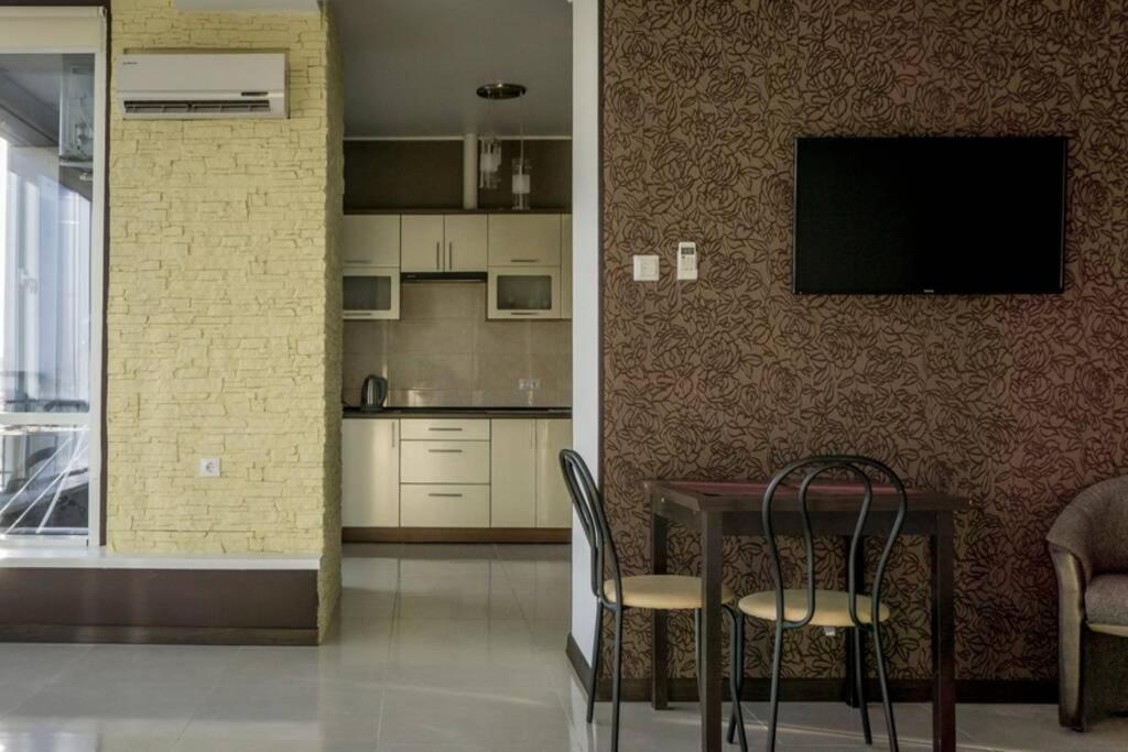 Doba In Ua Baku Bandery Apartments Dnipro Exterior foto